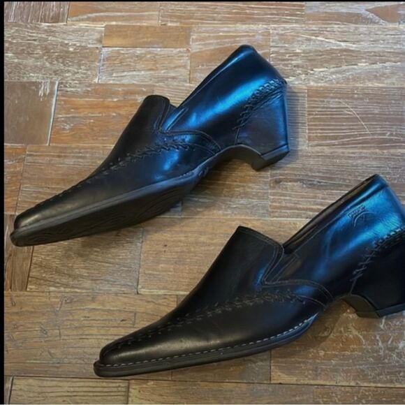 Pikolinos Pointy Toe Leather Loafer Heels - Picture 5 of 12